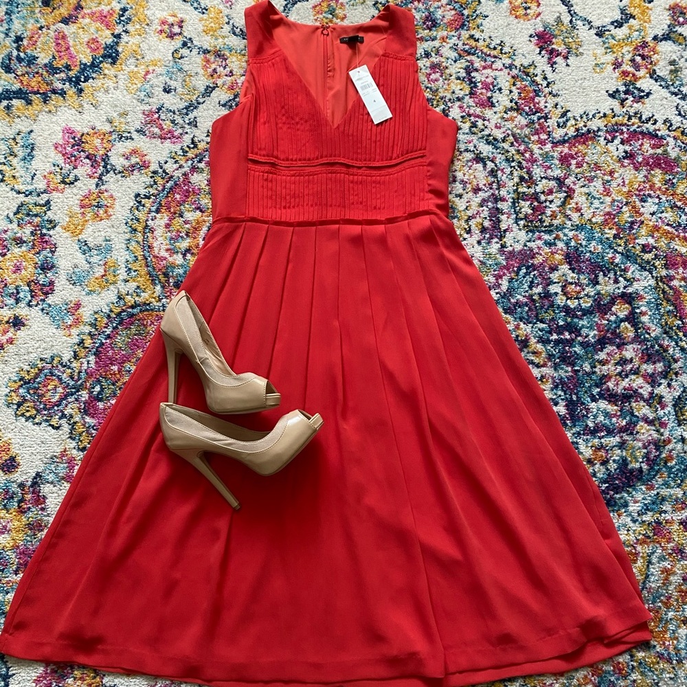 Ann Taylor Red Flowy Dress - Size 4